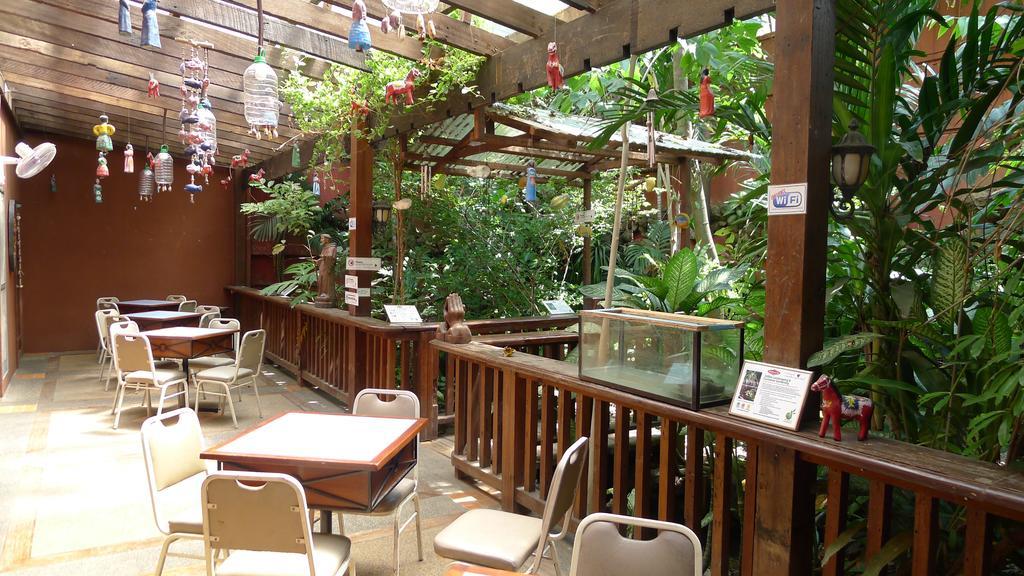 The Mayflower Inn Cebu Exterior foto