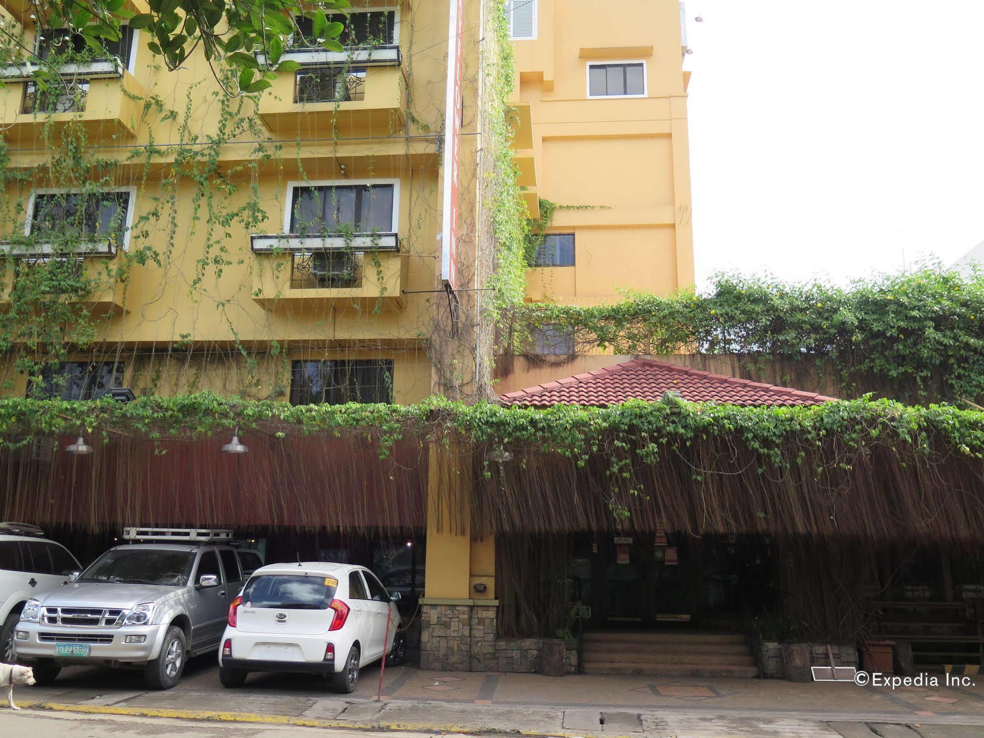 The Mayflower Inn Cebu Exterior foto