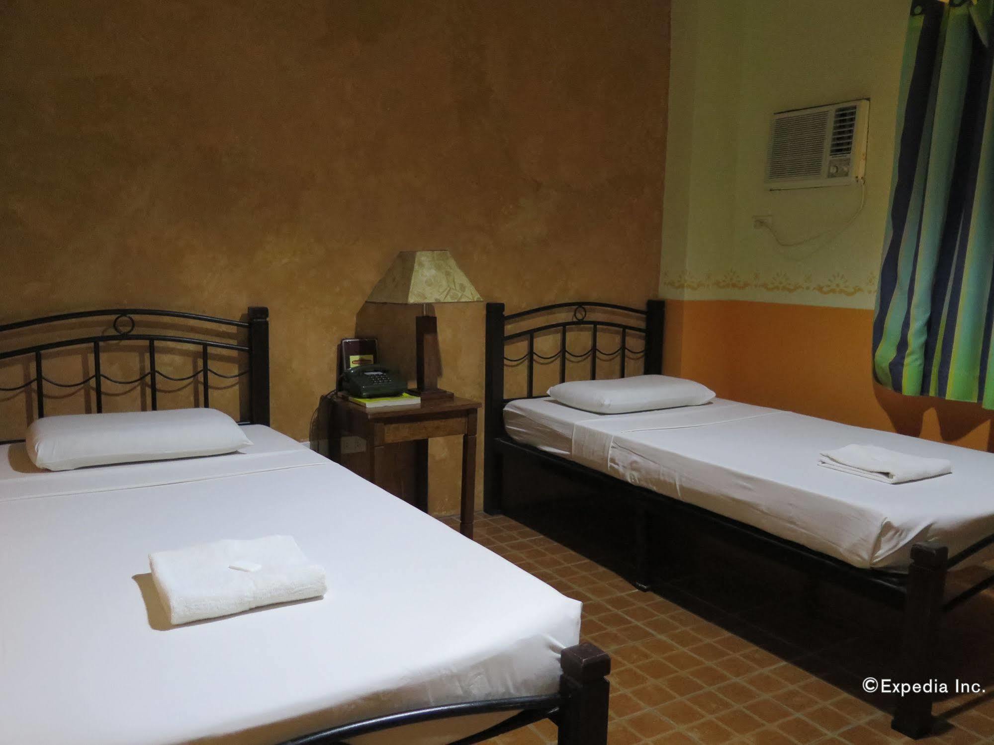 The Mayflower Inn Cebu Exterior foto